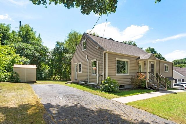 78 Laurie Ave, South Hadley, MA 01075