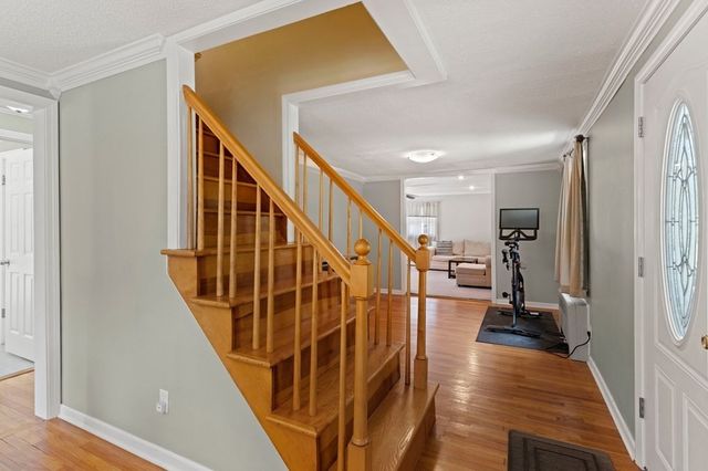 78 Laurie Ave, South Hadley, MA 01075