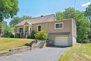 78 Laurie Ave, South Hadley, MA 01075