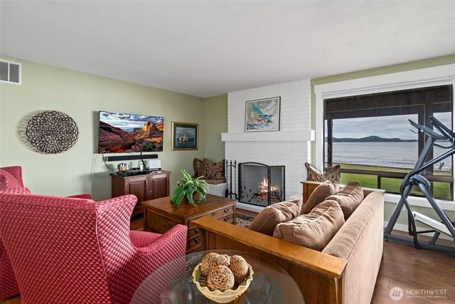 3090 Borgman Road, Oak Harbor, WA 98277