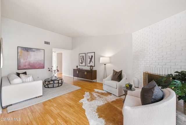 298 Trailside Court, Newbury Park, CA 91320