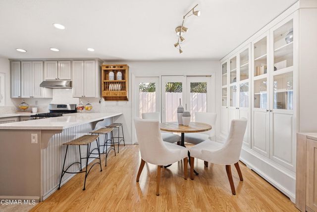 298 Trailside Court, Newbury Park, CA 91320