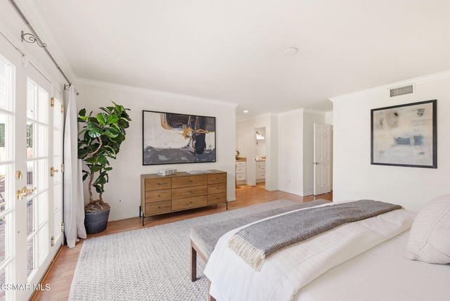 298 Trailside Court, Newbury Park, CA 91320