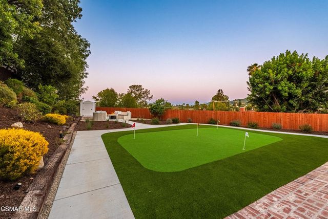 298 Trailside Court, Newbury Park, CA 91320