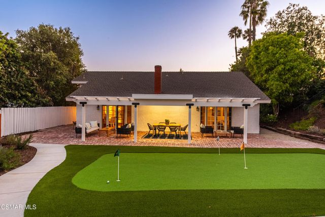 298 Trailside Court, Newbury Park, CA 91320