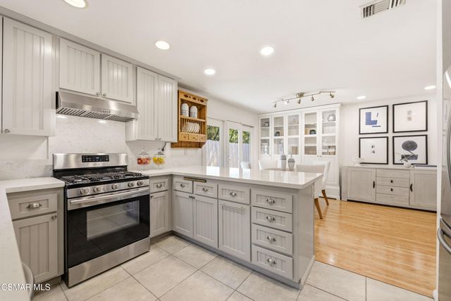 298 Trailside Court, Newbury Park, CA 91320