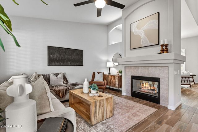 3212 E TONTO Lane, Phoenix, AZ 85050