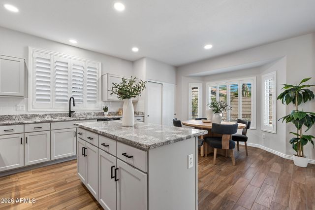 3212 E TONTO Lane, Phoenix, AZ 85050