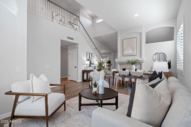 3212 E TONTO Lane, Phoenix, AZ 85050