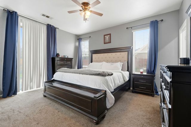 1865 W Wall Avenue, Porterville, CA 93257