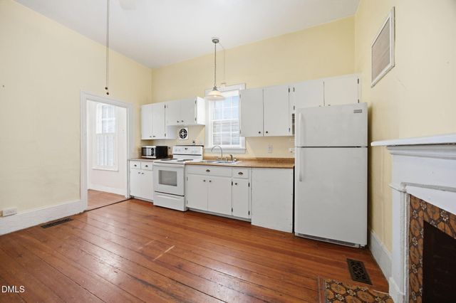 409 Oakwood Avenue, Raleigh, NC 27601