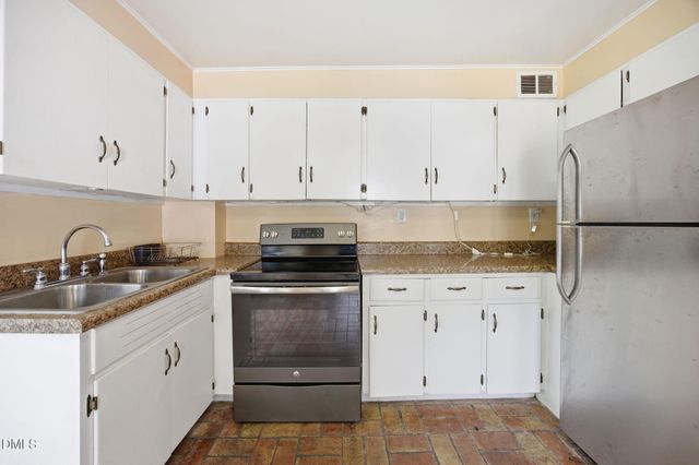 409 Oakwood Avenue, Raleigh, NC 27601