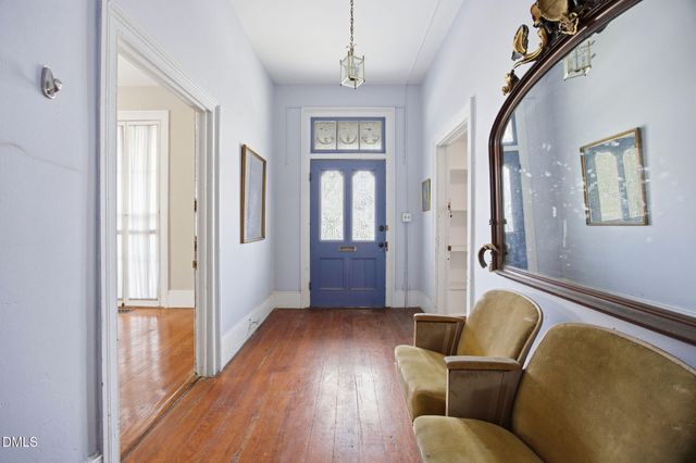 409 Oakwood Avenue, Raleigh, NC 27601