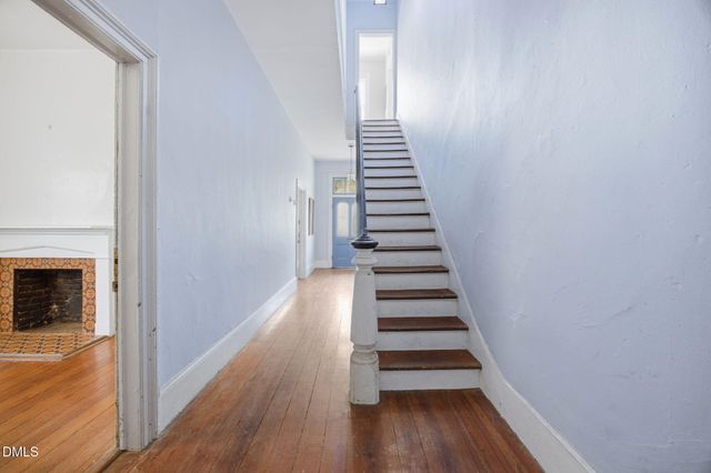 409 Oakwood Avenue, Raleigh, NC 27601