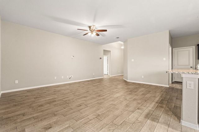 8025 Muddy Creek Drive, Fort Worth, TX 76131