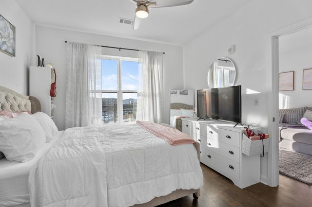 1677 54th Ave N Apt 338, Nashville, TN 37209