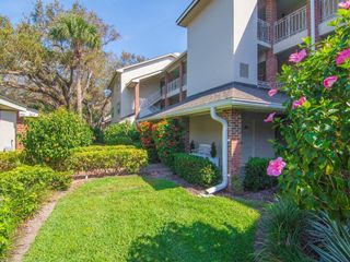 109 W Park Shores Circle 40, Indian River Shores, FL 32963