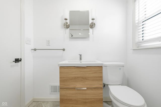 5220 N Ralston Avenue, Indianapolis, IN 46220