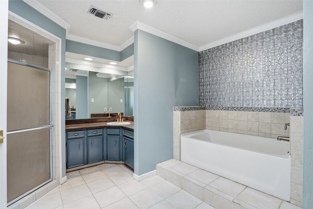 4509 French Lake Drive, Fort Worth, TX 76133