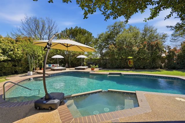 4509 French Lake Drive, Fort Worth, TX 76133