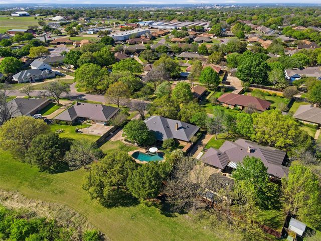 4509 French Lake Drive, Fort Worth, TX 76133