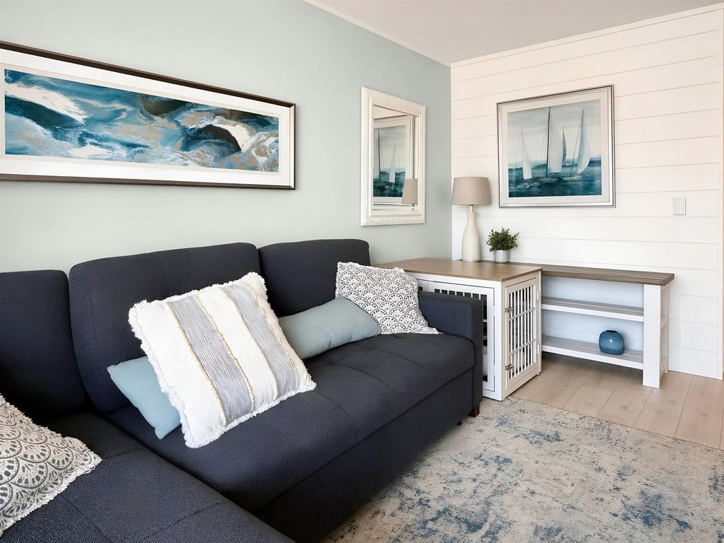 Image 8 of property listing at 933 Ocean Blvd # 102, Hampton, NH 03842