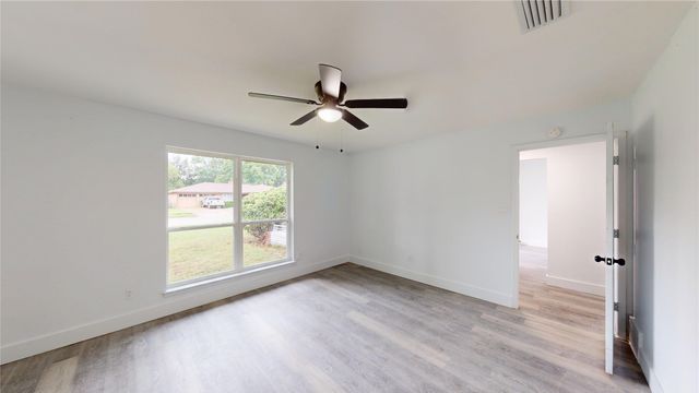 3105 Green Valley Lane, Arlington, TX 76014