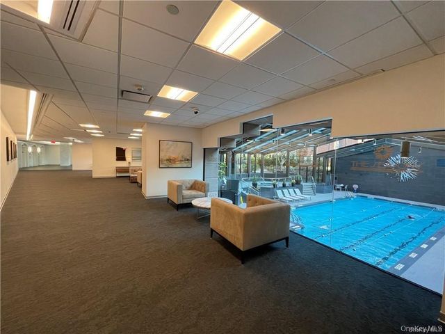 4 Martine Avenue 814, White Plains, NY 10606