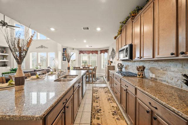 2215 Golden Bay Lane Lane, Richmond, TX 77469