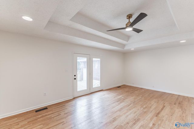 120 Singletree Drive, Hazel Green, AL 35750