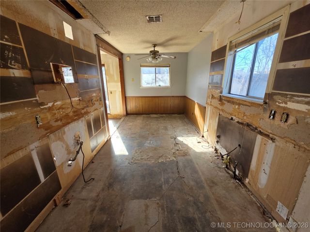 345 W Waco Place, Broken Arrow, OK 74011