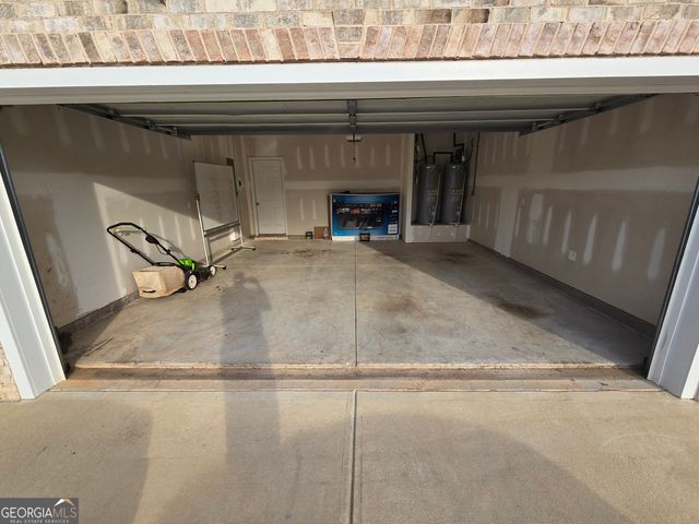 220 Montgomery Drive, Stockbridge, GA 30281