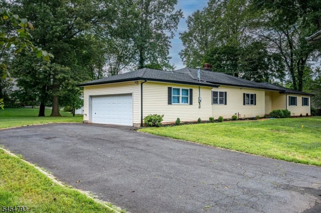 120 Coddington Ave, Franklin Twp., NJ 08873 — photo 4