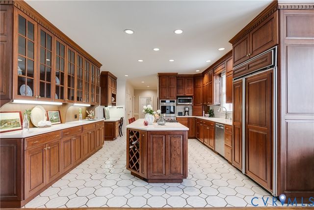 1281 Shallow Well Rd, Manakin Sabot, VA 23103