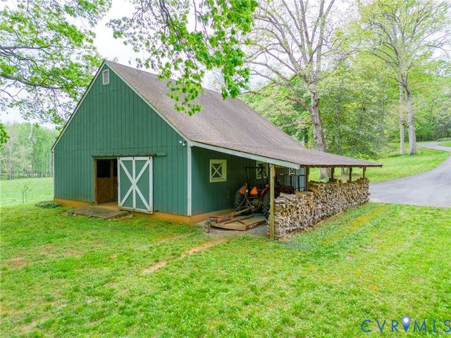1281 Shallow Well Rd, Manakin Sabot, VA 23103