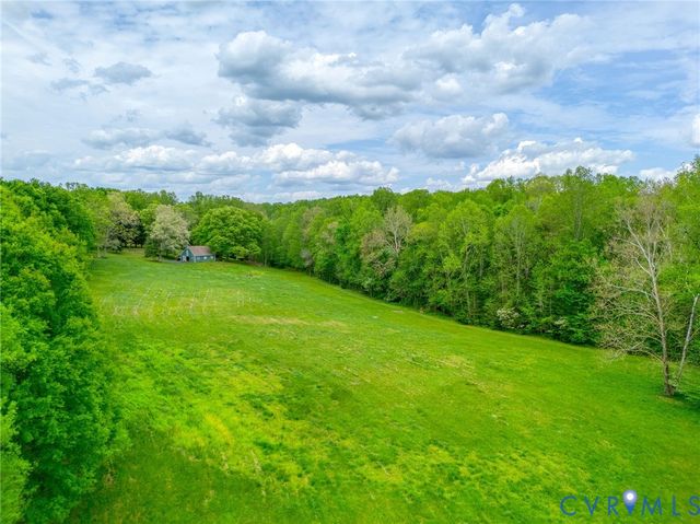 1281 Shallow Well Rd, Manakin Sabot, VA 23103