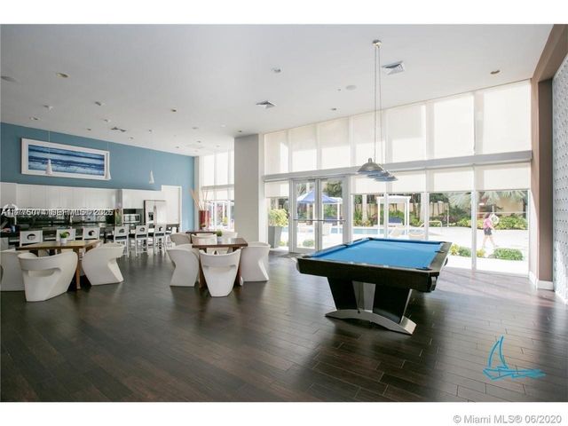 2775 NE 187th Street 326, Aventura, FL 33180