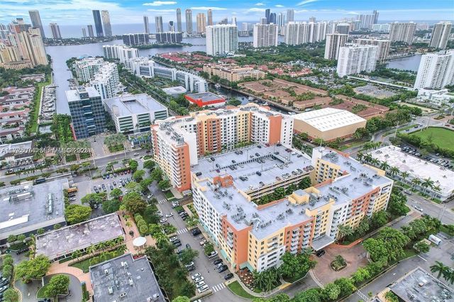 2775 NE 187th Street 326, Aventura, FL 33180
