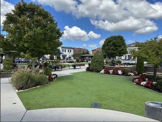 8856 Snowy Owl Road 104, Ooltewah, TN 37363