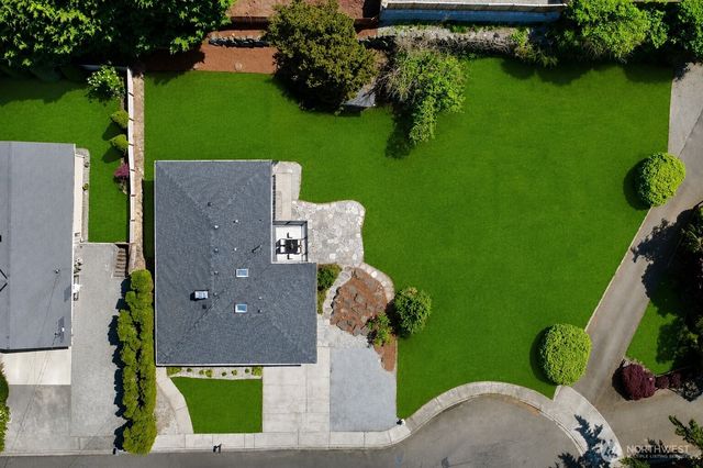 1832 Camas Avenue NE, Renton, WA 98056
