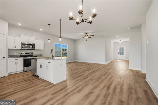98 Susan Drive, Rincon, GA 31326