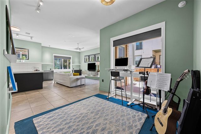 2016 Simond Ave A, Austin, TX 78723