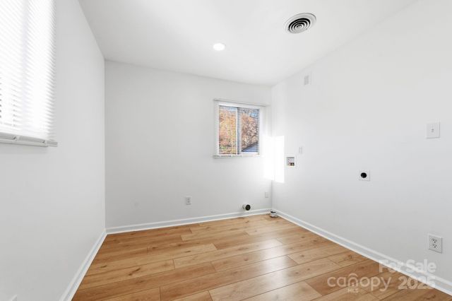 340 Dillingham Circle 1, Asheville, NC 28805