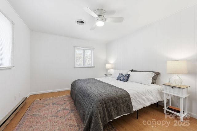 340 Dillingham Circle 1, Asheville, NC 28805