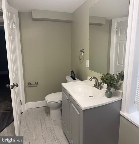 264 2ND ST, Highspire, PA 17034