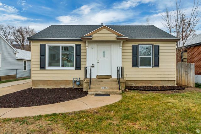 3858 OGDEN AVE, South Ogden, UT 84403