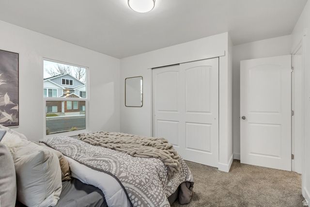 3858 OGDEN AVE, South Ogden, UT 84403