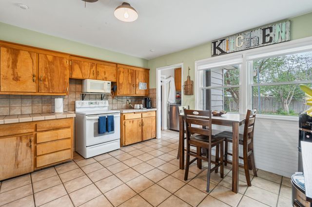 4311 S BONHAM Street, Amarillo, TX 79110
