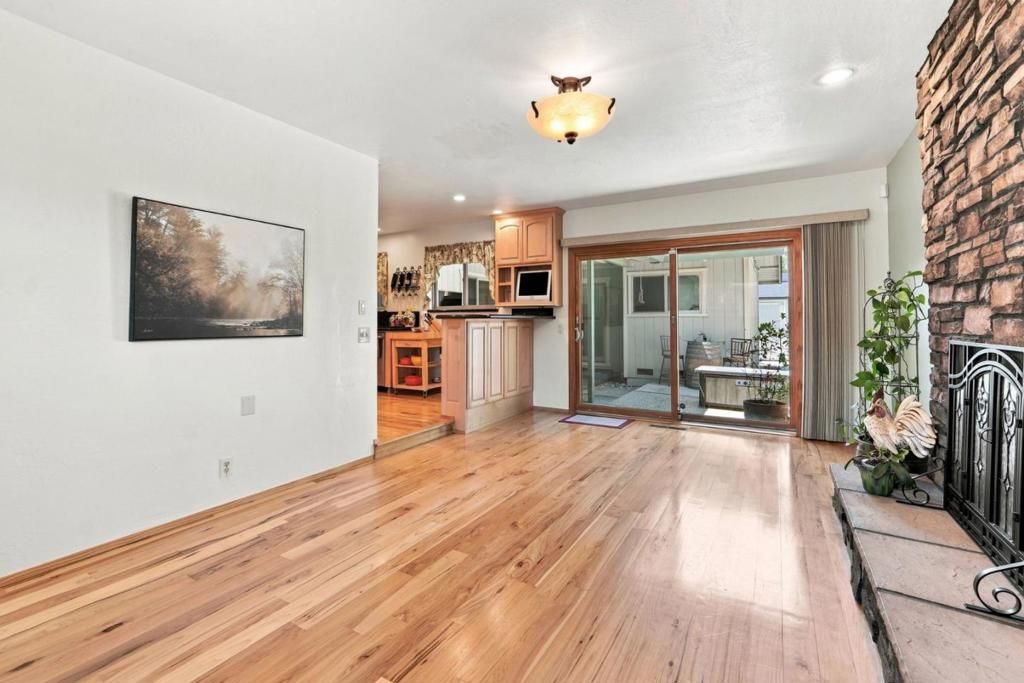 Image 14 of property listing at 17200 Oak Leaf Drive, Morgan Hill, CA 95037