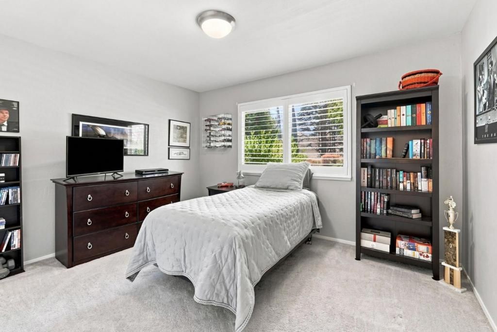 Image 17 of property listing at 17200 Oak Leaf Drive, Morgan Hill, CA 95037